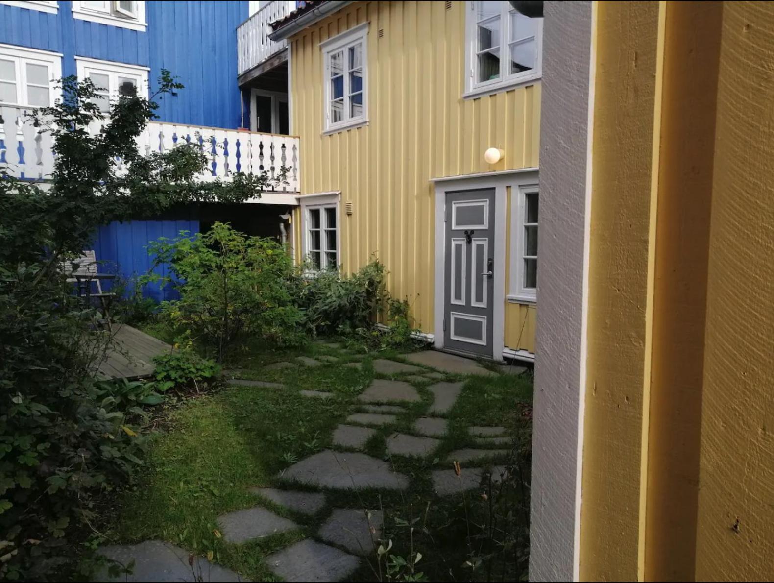 Sjarmerende Historisk Leilighet Midt I Tromsø Exterior foto